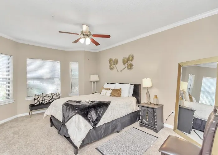 Medical Center Executive Stay 2 Bedroom 2 Bathroom Apartment