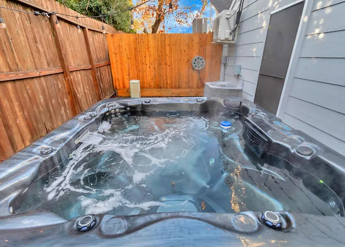 1976 Accessiblegem Jacuzzi Sleep13 Chinatown 20Mins Dt