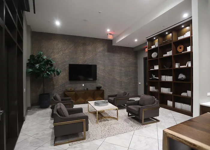 Houston\'S Downtown Oasis