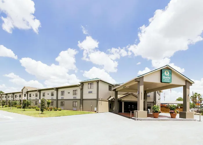 Quality Suites Houston Hobby Airport