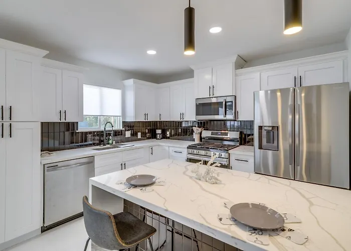 Chic Houston Apartment - 2 Mi To U Of H Campus