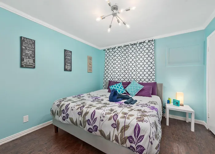 Tiffany Hip Montrose Apt Near Medcenter Uh & Nrg