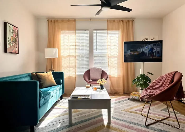 Convenient Downtown Stays