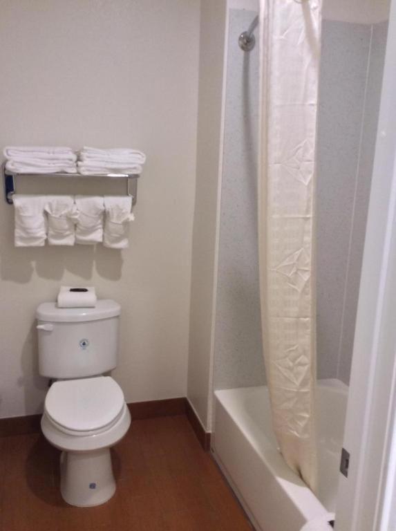 Regency Inn & Suites- Nw Houston Motel
