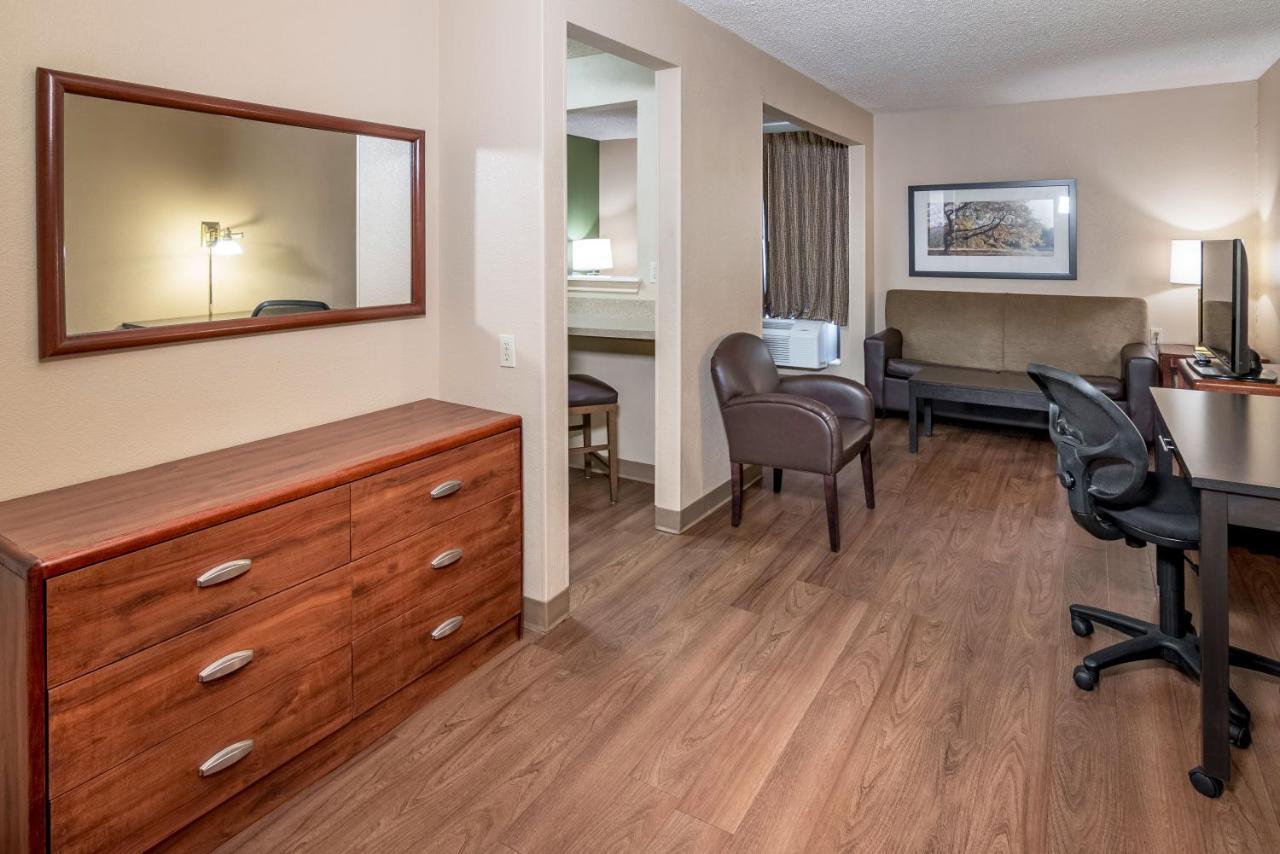 Extended America - - Northwest - Hwy 290 - Hollister 2* Houston