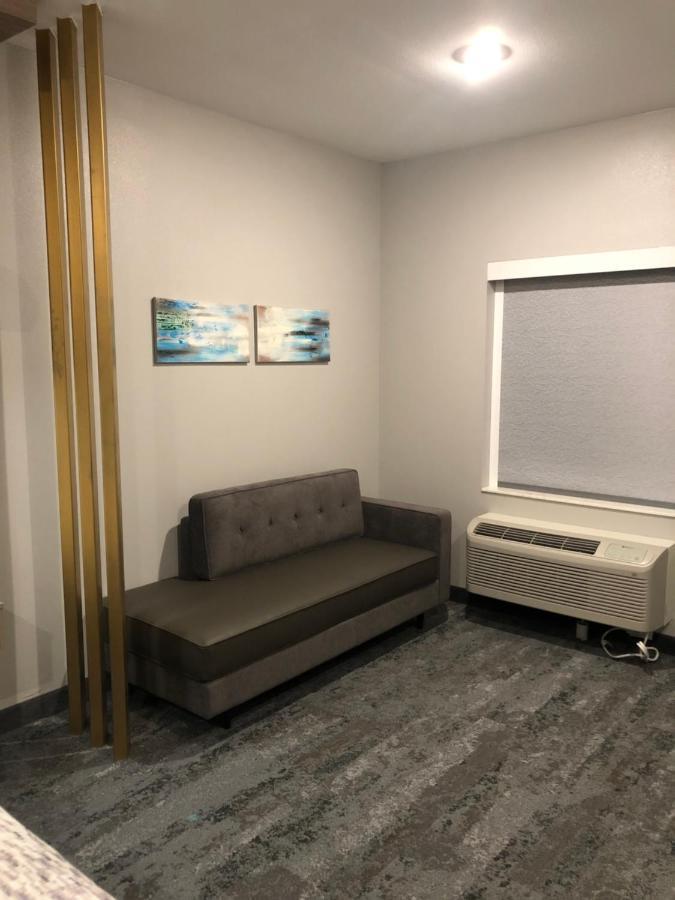 Hotel Solara I-45 & Hobby Airport