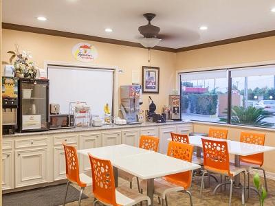 Super 8 By Wyndham Houston/willowbrook Hwy 249 2* Houston