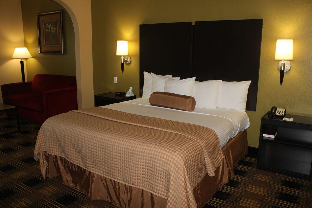 Western Heritage 3* Houston