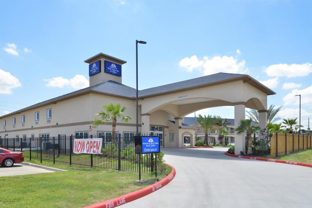 Regency Inn & Suites- Nw Houston Motel