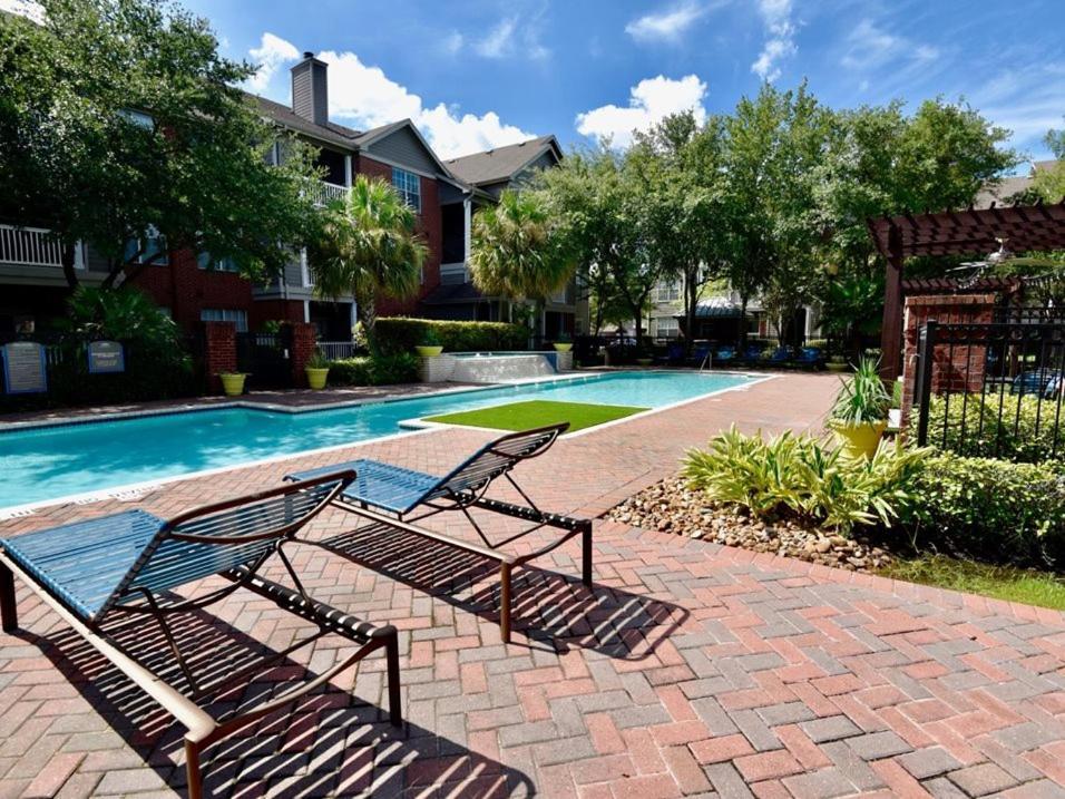 Lavish Near Medical Centre Apartment Houston