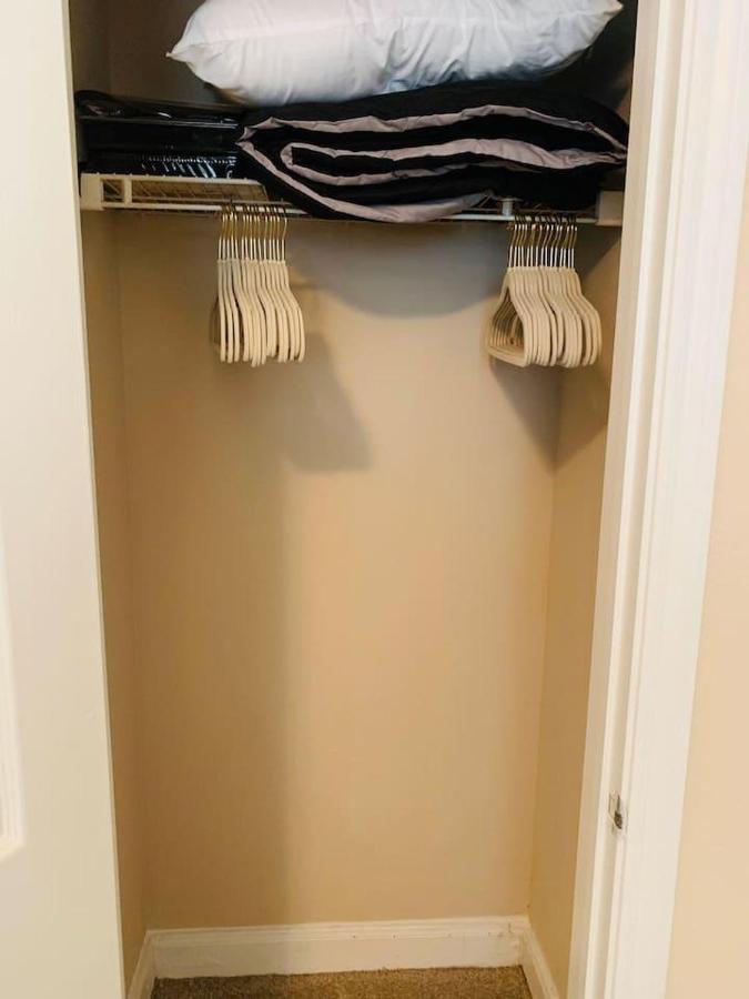 Cozy 2 Bedroom Near Md Anderson, Nrg, & Dtown * Houston