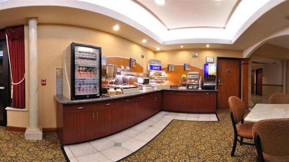 Country & By Radisson, Northwest, Tx Hotel Houston