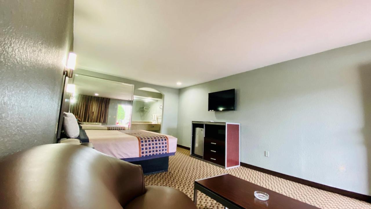 Place And Suites-hobby 2* Houston