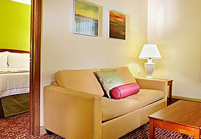 Towneplace Northwest Hotel