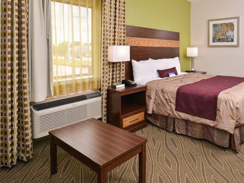 Americas Value Downtown 2*