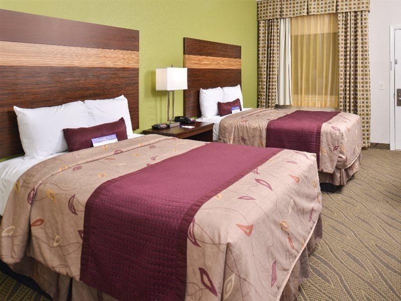 Americas Value Downtown 2*