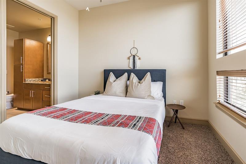 The Luxury Of 3* Houston