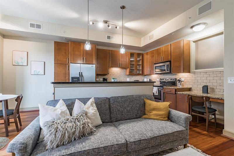 The Luxury Of 3* Houston