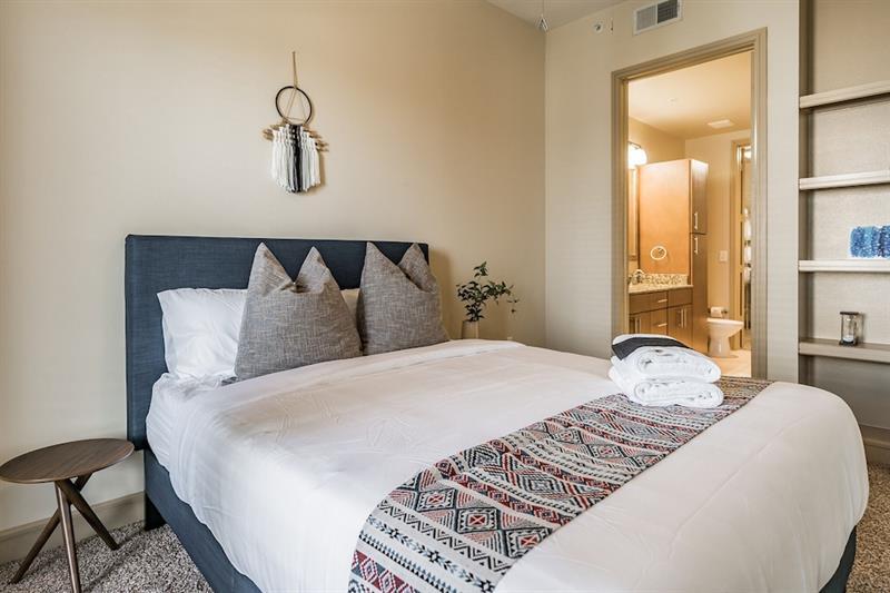The Luxury Of 3* Houston