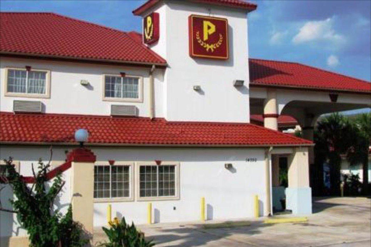 Motel Crystal 249 North Houston