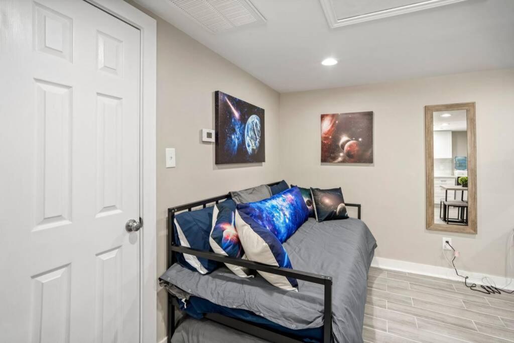 Villa Cosmic Studio At North Downtown Houston