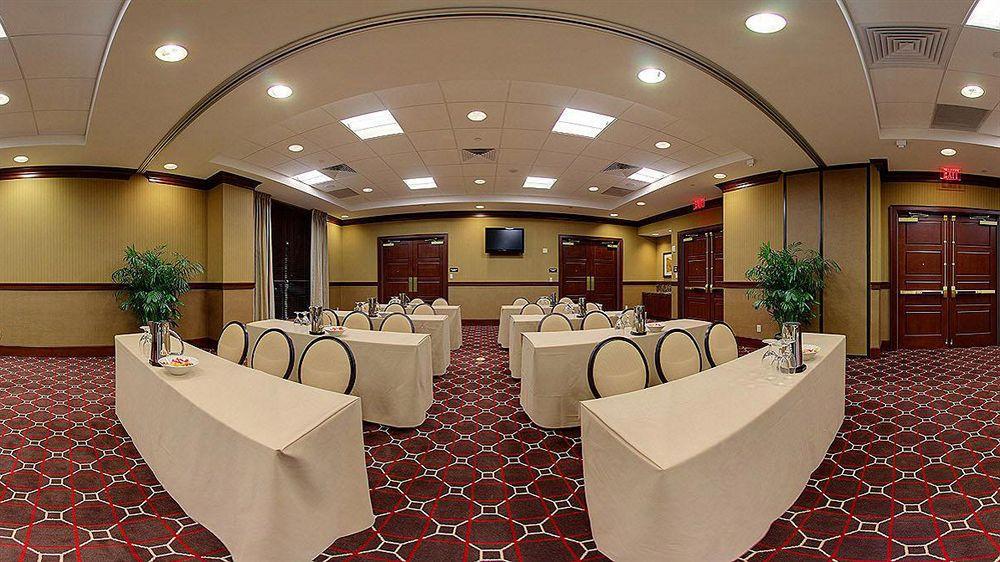 Hotel Four Points By Sheraton West