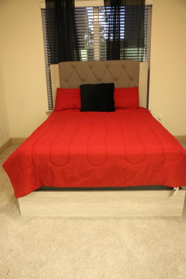 Rodeo Nrg Area One & Two Bedroom Houston
