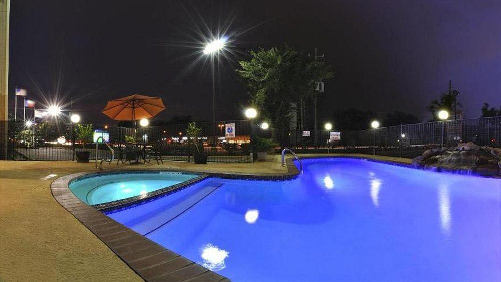 Hotel Country & By Radisson, Northwest, Tx