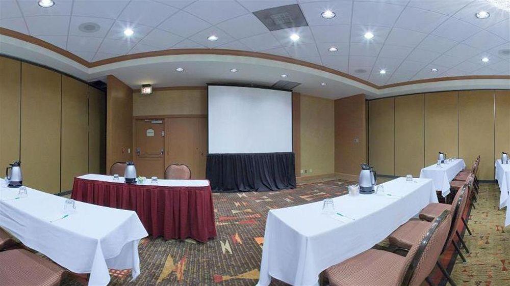 Intercontinental Airport By Ihg Hotel