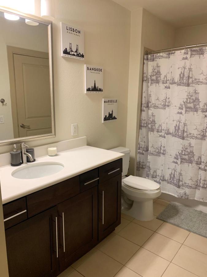 Rodeo Nrg Area One & Two Bedroom Apartment Houston