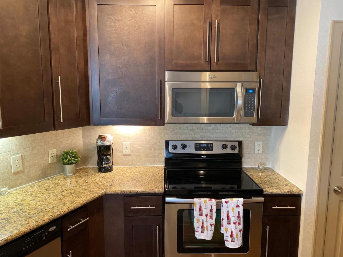 Rodeo Nrg Area One & Two Bedroom Houston