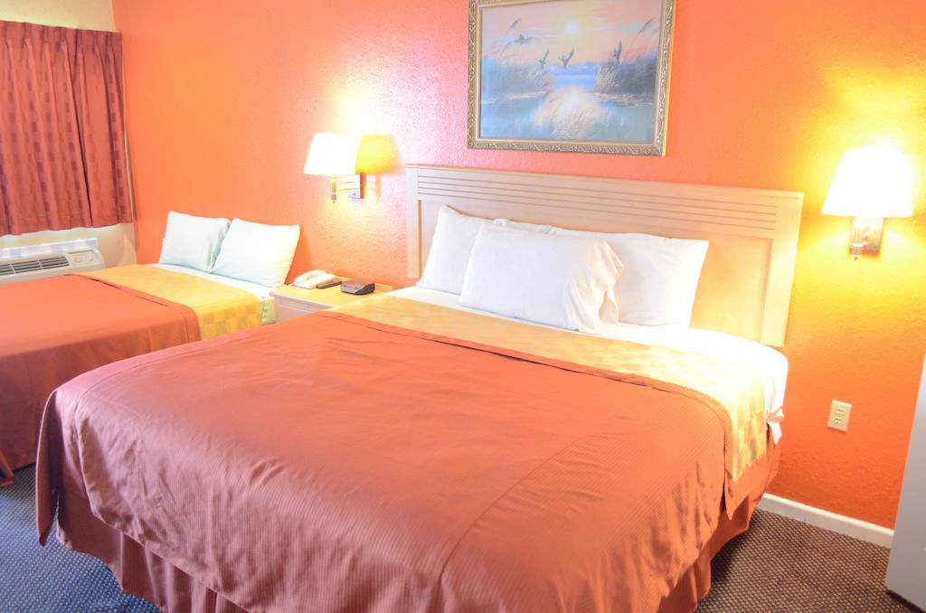 Motel Texan & 2*