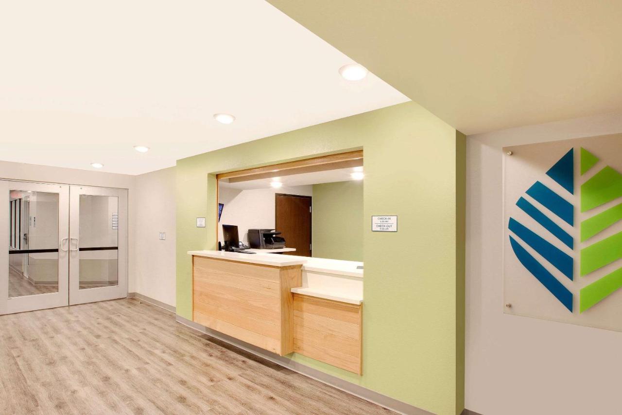 Woodspring Northwest Hotel