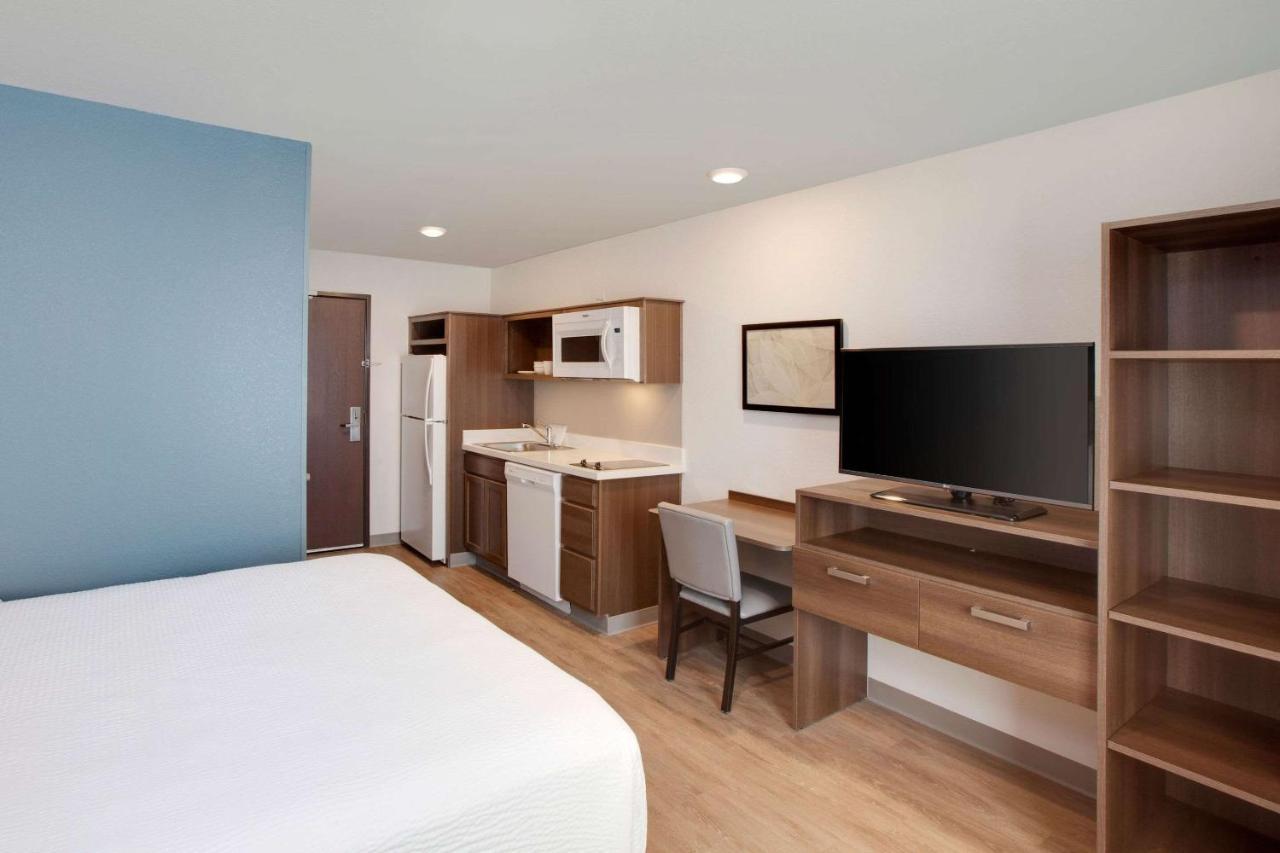 Hotel Woodspring Northwest