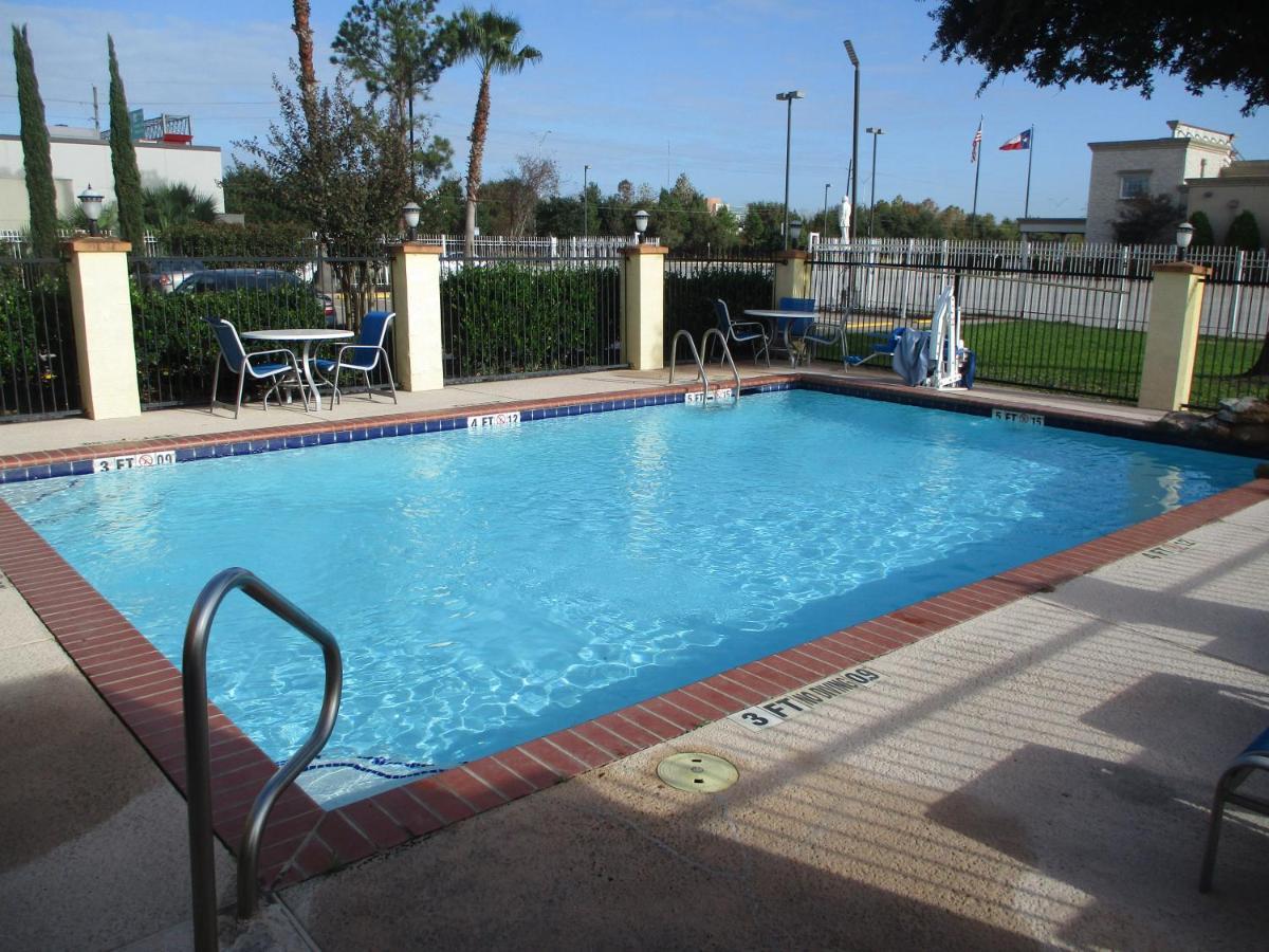 Days & By Wyndham Sam Tollway 3* Houston