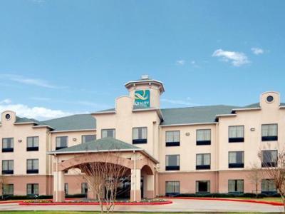 Hotel Springwood Iah - Beltway 8 3*