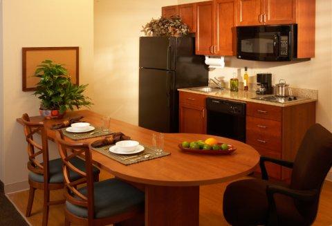 Candlewood Nw - Willowbrook, An Ihg 2* Houston
