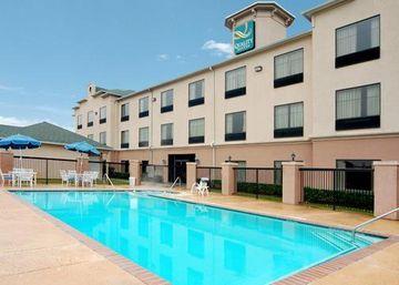 Springwood Iah - Beltway 8 Hotel