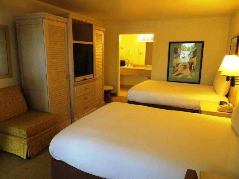 Travelodge By Wyndham Hobby Airport 2*