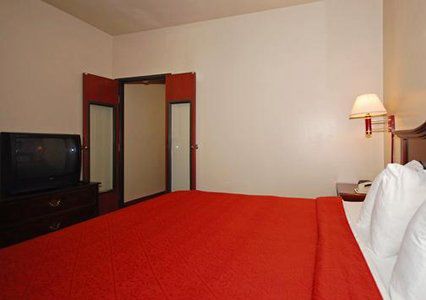 Hotel Springwood Iah - Beltway 8 3*
