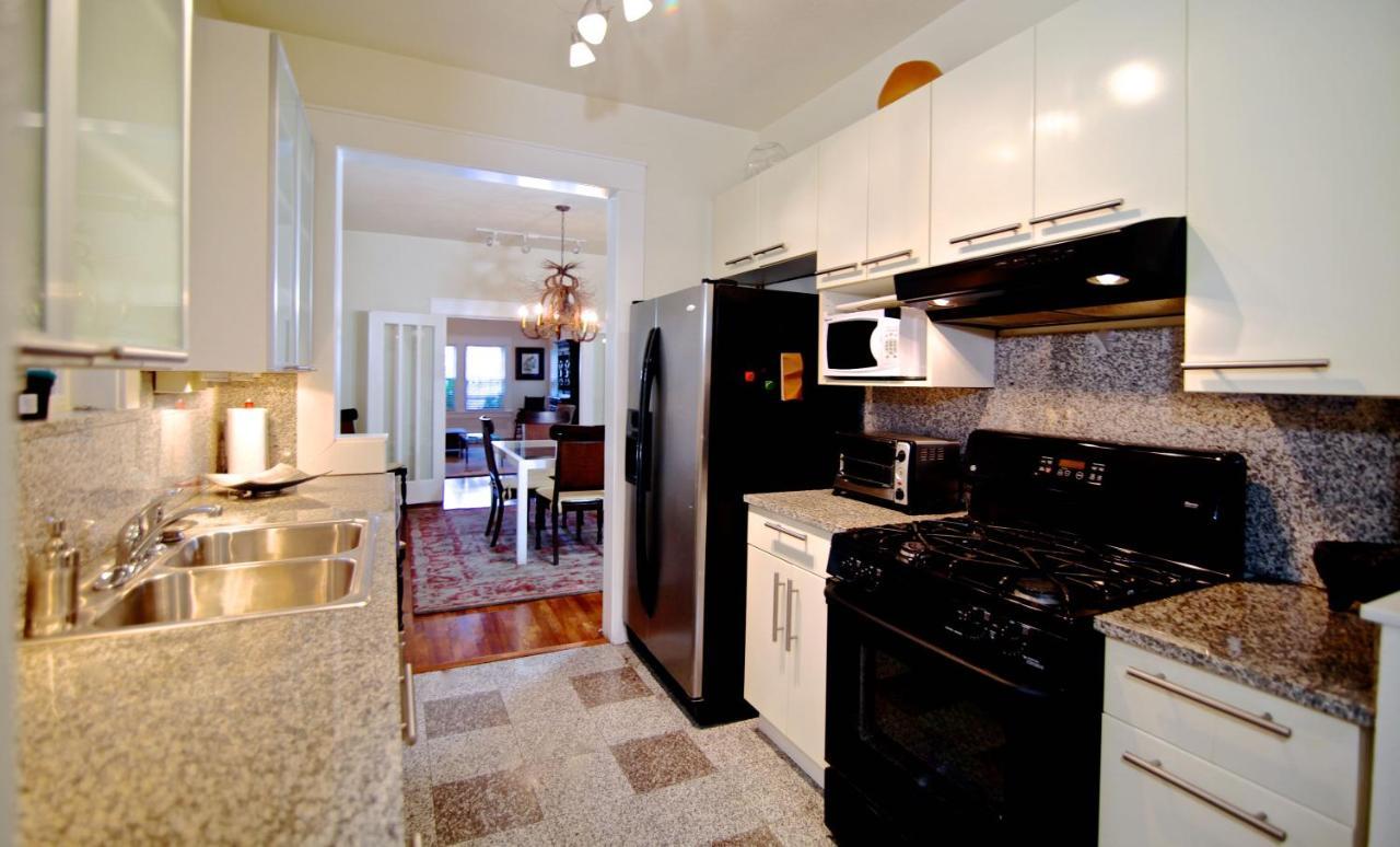 Apartment Refuge In The Heart Of Montrose Houston