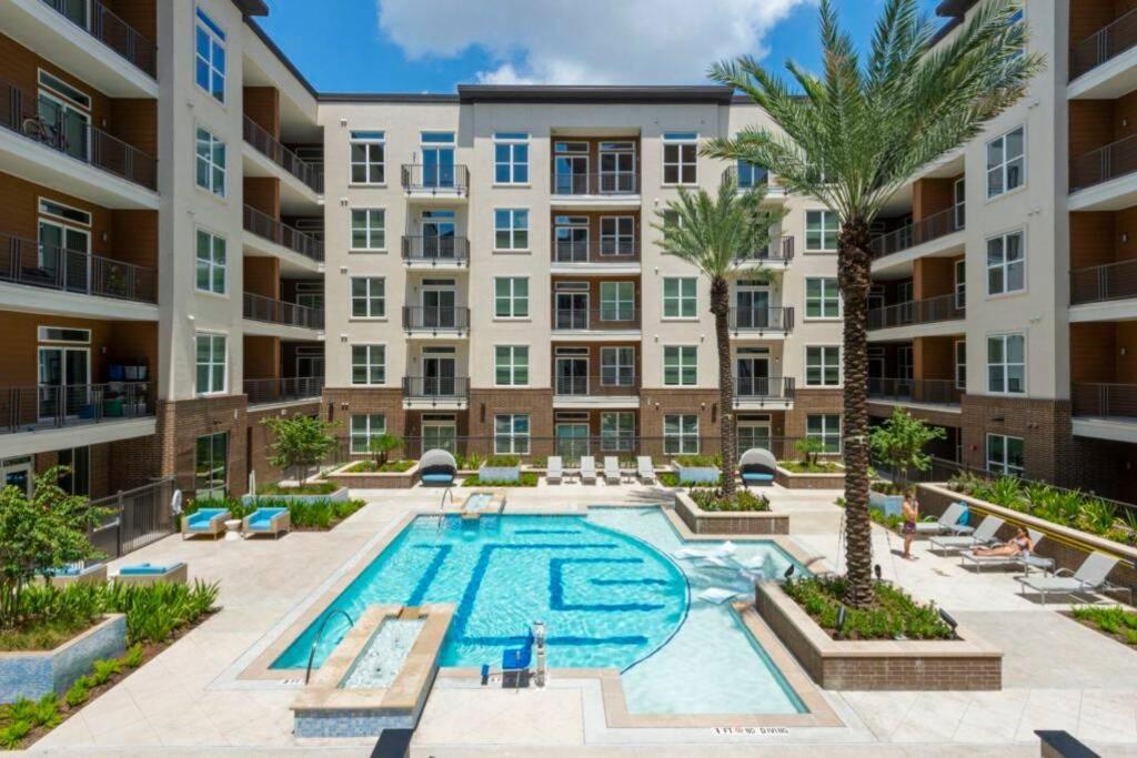 Apartment New Apart Downtown - 5min Stadium/parks/museum