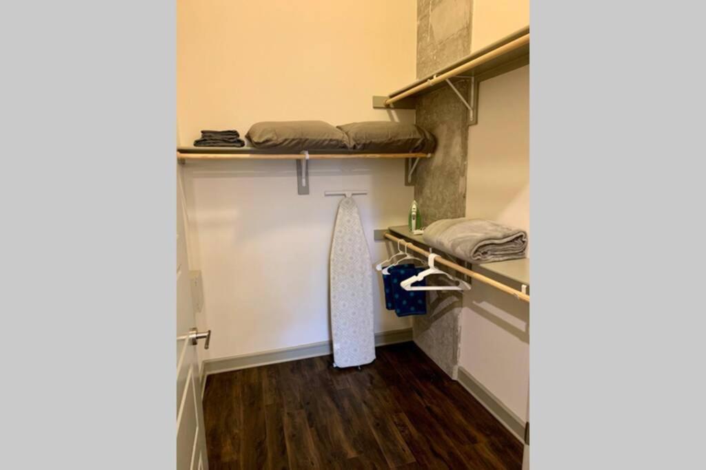Apartment New Apart Downtown - 5min Stadium/parks/museum Houston