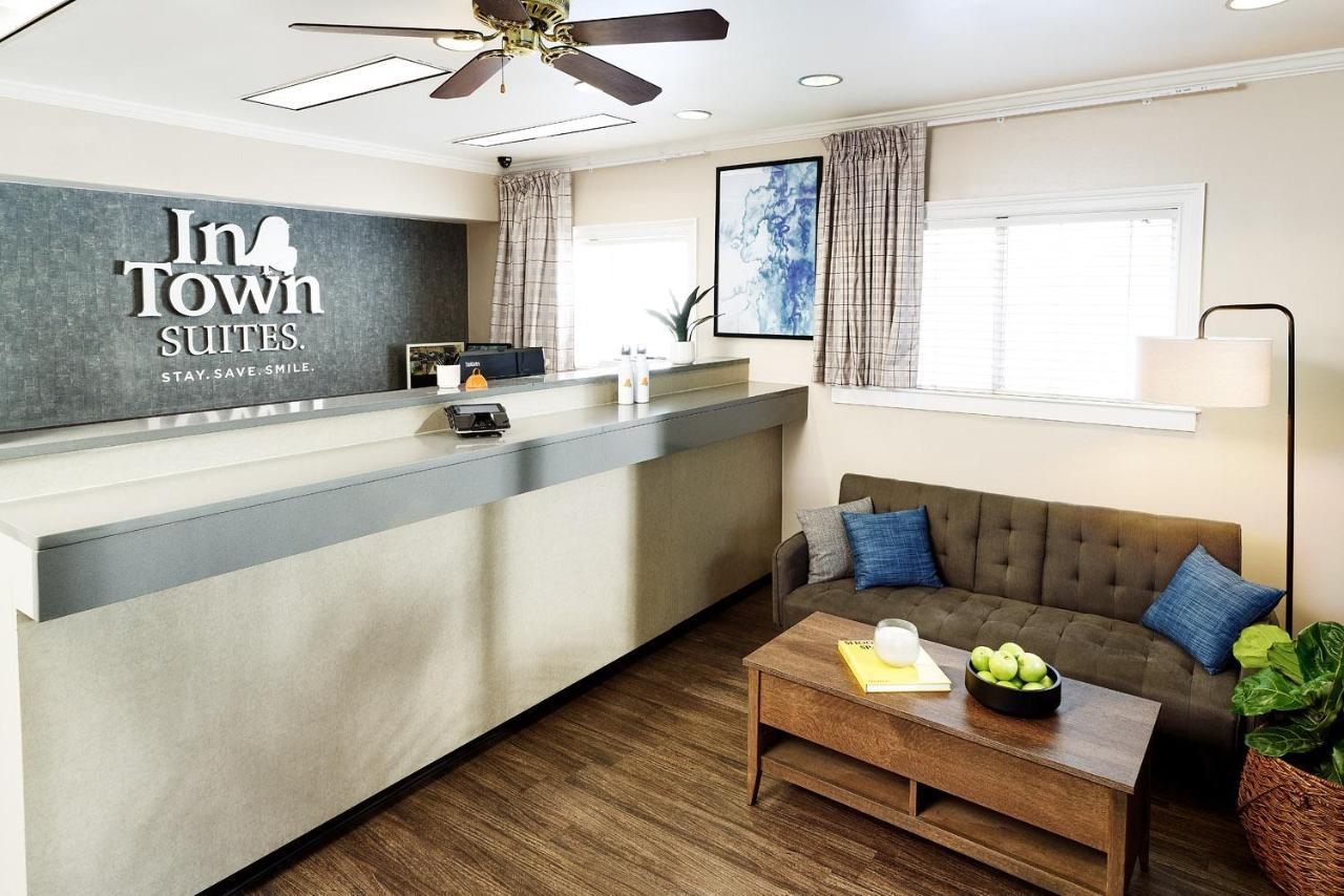 Intown Extended Select Tx - Brookhollow Hotel
