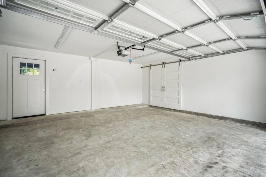 Mid-century Mod-pad @ East Downtown Houston