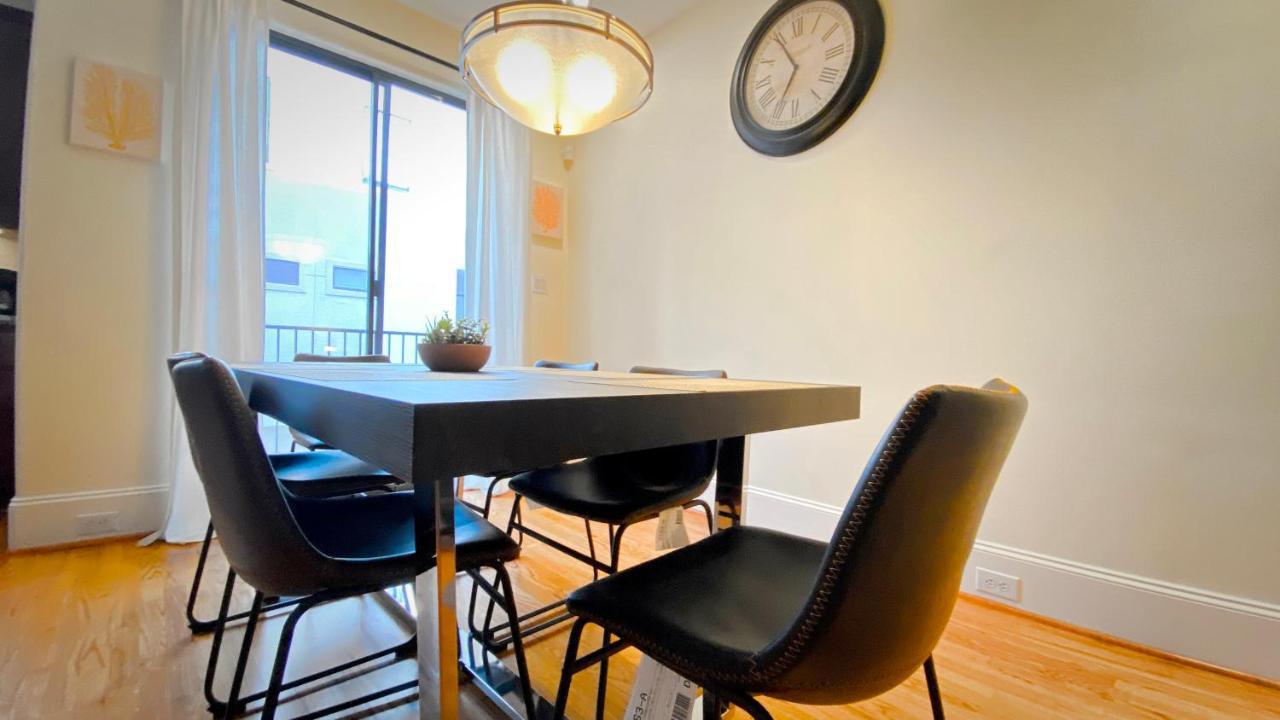 Holiday home Luxury 4 Story In Downtown *