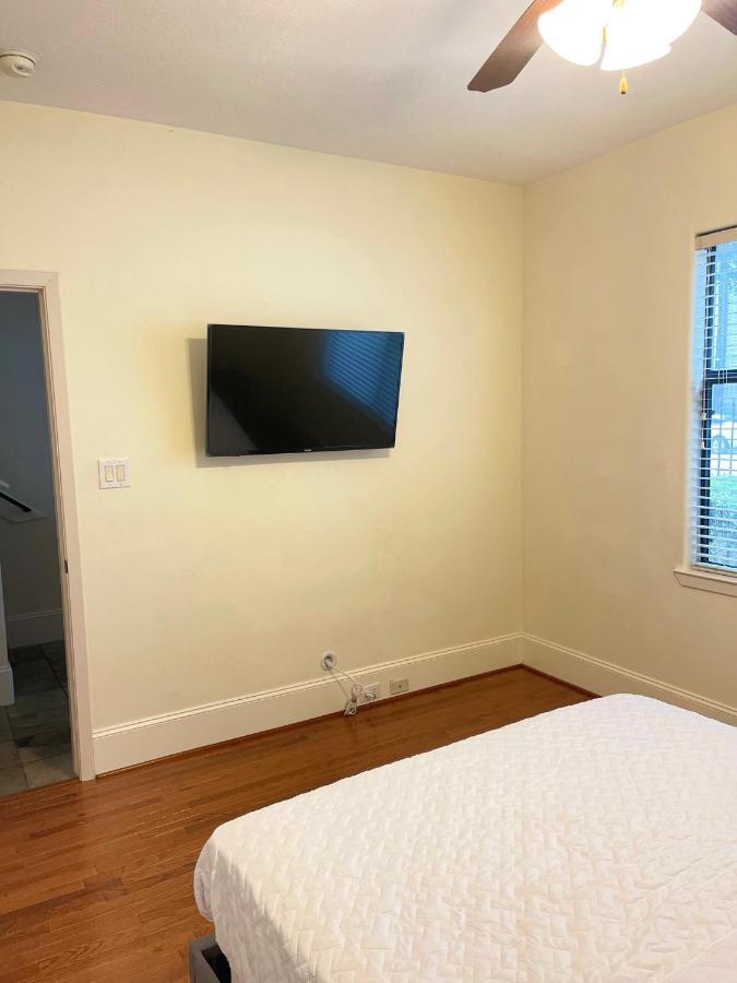 Holiday home Luxury 4 Story In Downtown *