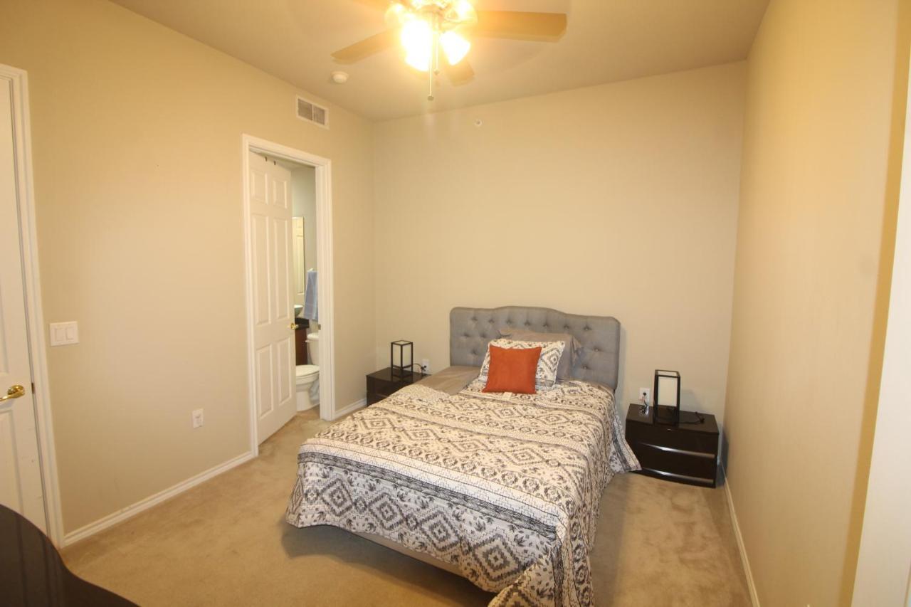 Galleria 2 Bed 2 Bath Luxury Condo