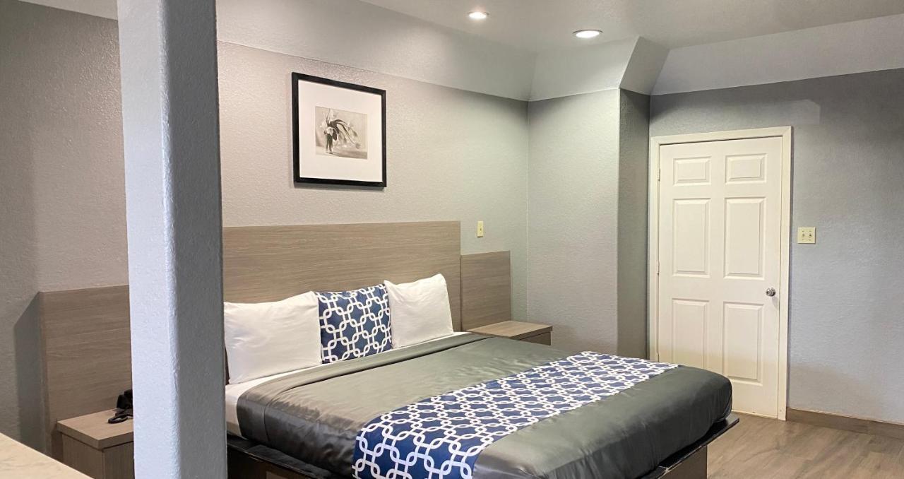 Motel Island Hobby Airport Houston