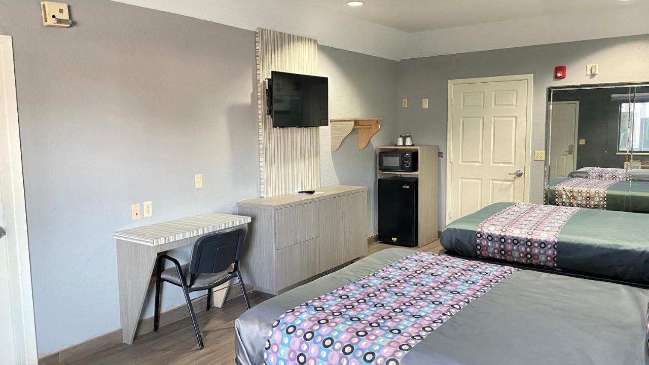 Motel Island Hobby Airport Houston